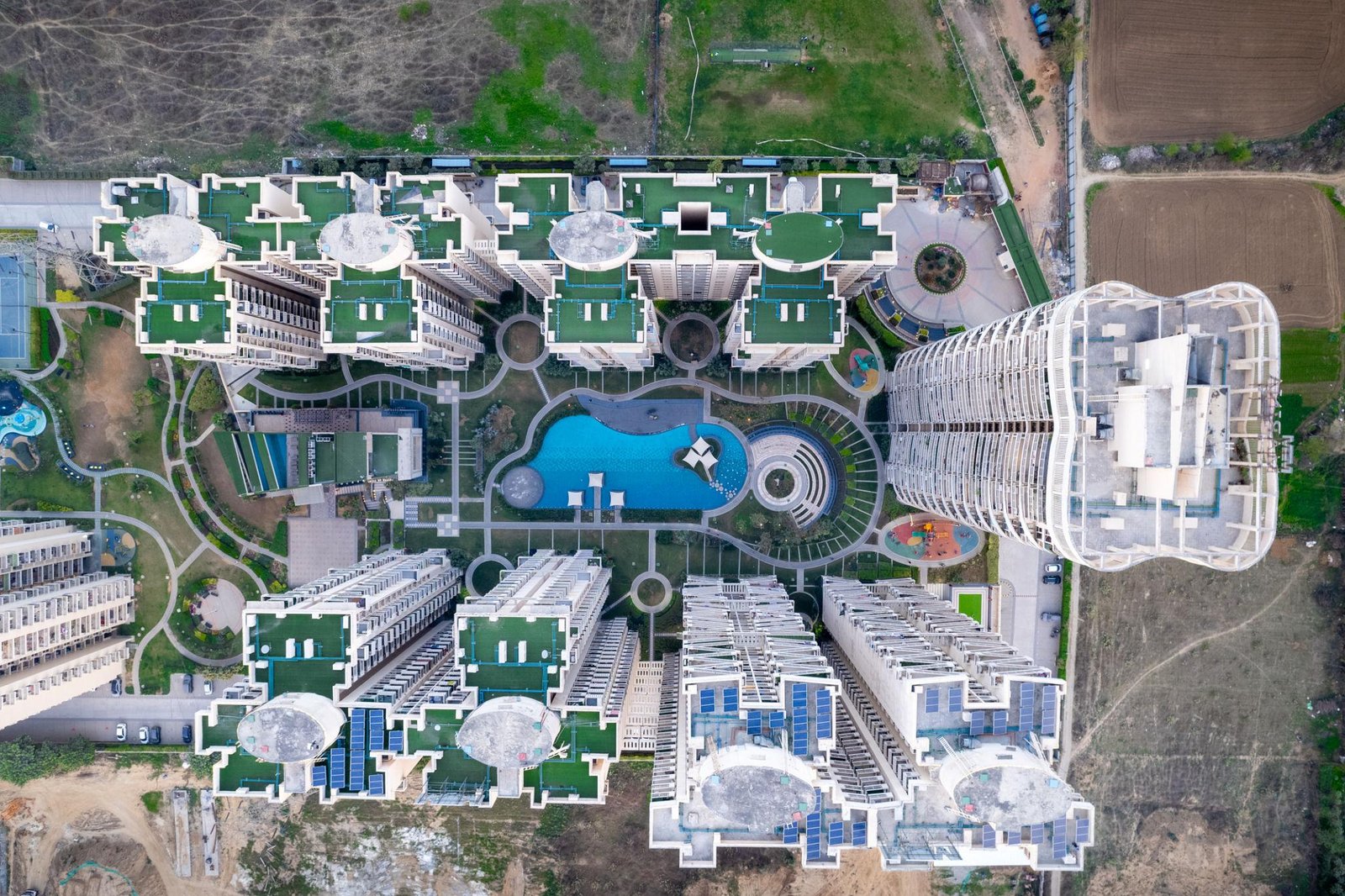 Plot vs Apartment: Which Real Estate Investment is Better in 2026?